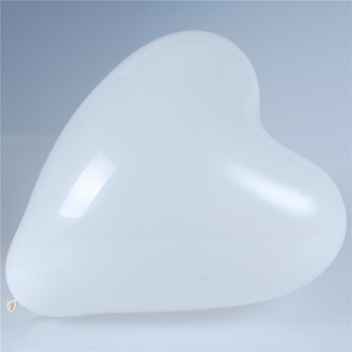 2.2 gram heart-shape balloon standard white